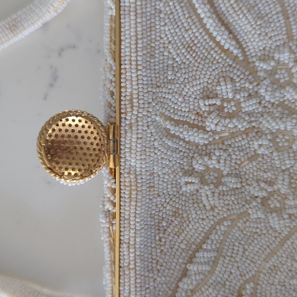 Magid Cream Beaded Wristlet/Handbag Vintage - Picture 11 of 14
